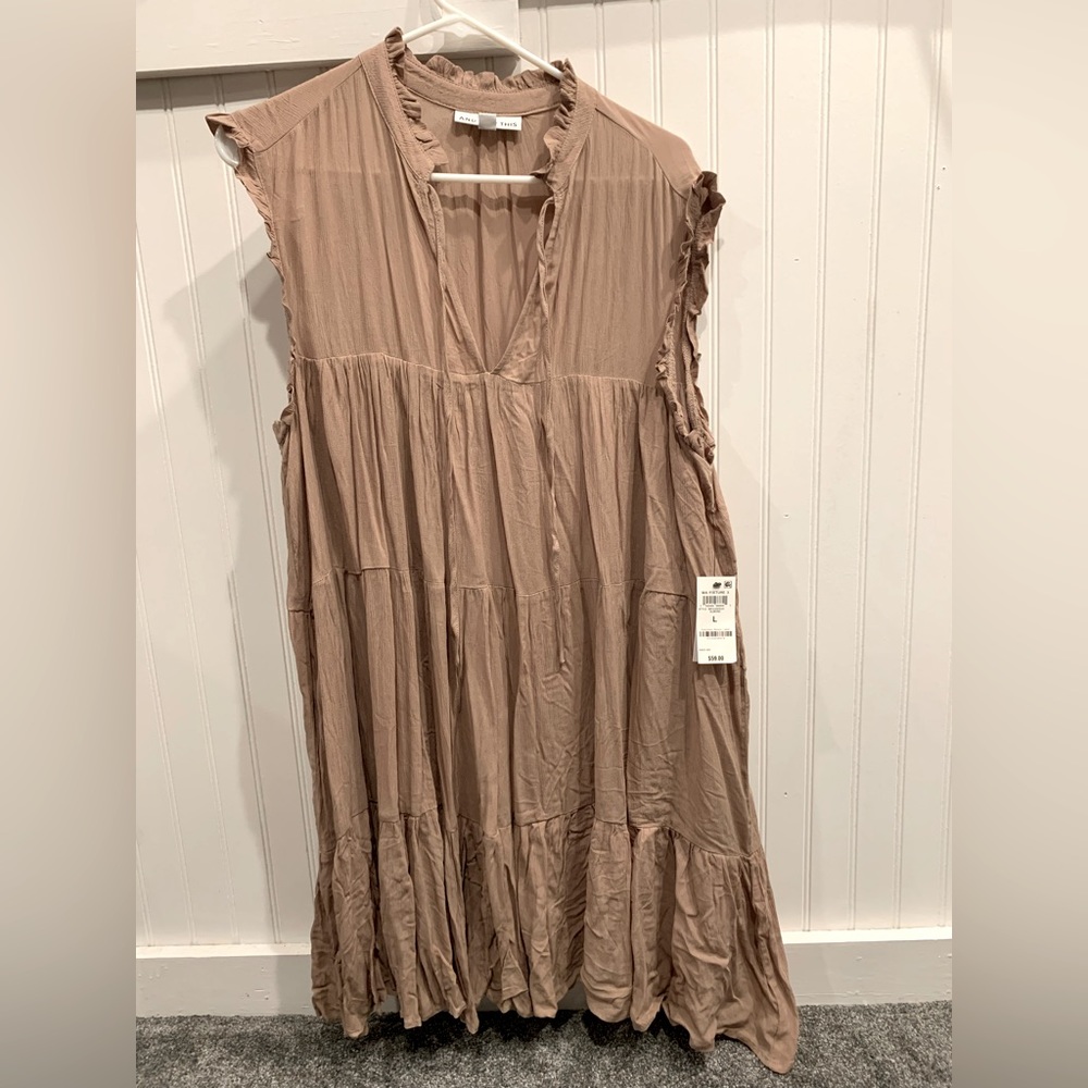 Knee length flowy dress